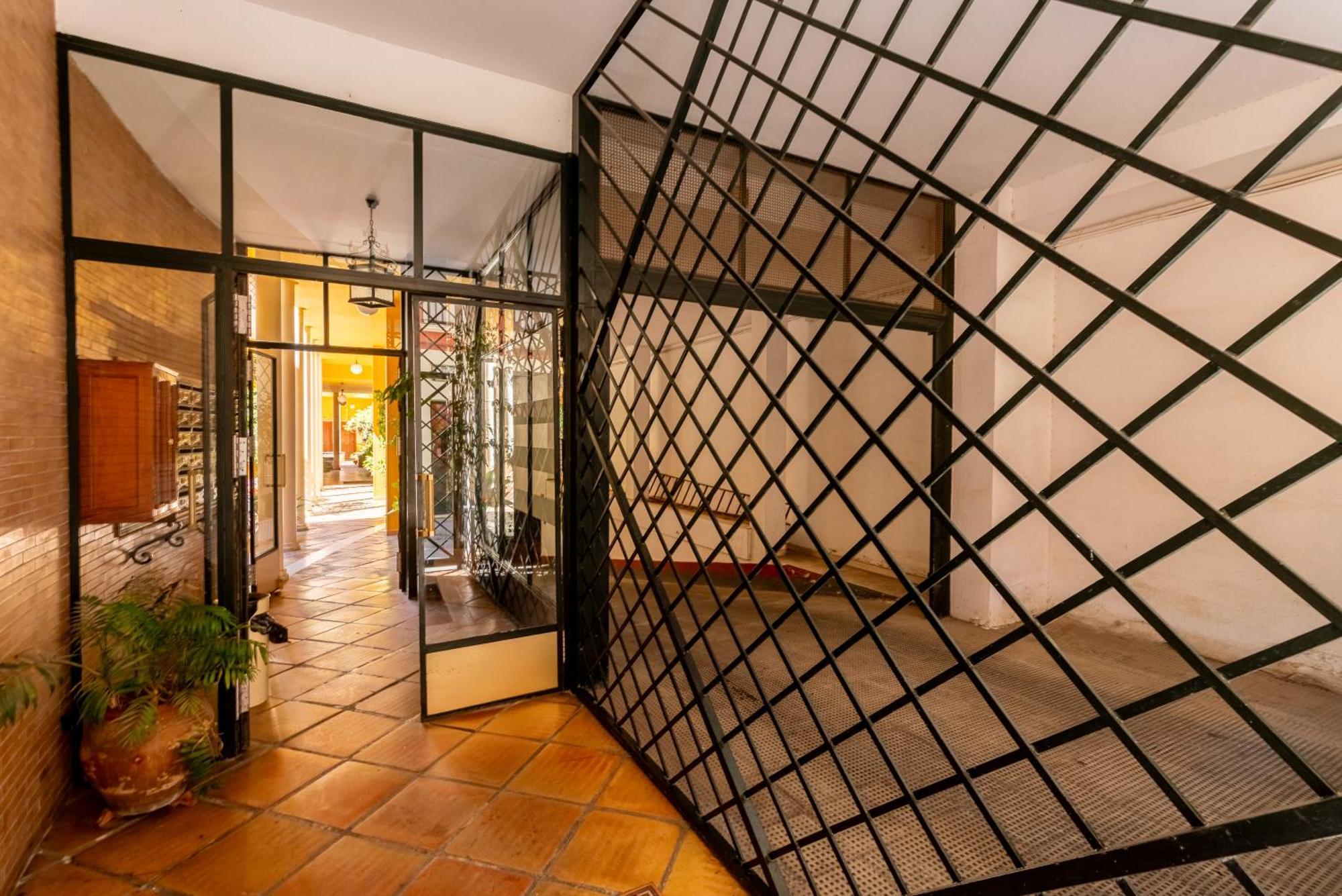 San Vicente-Museo Apartamento Севилья Экстерьер фото