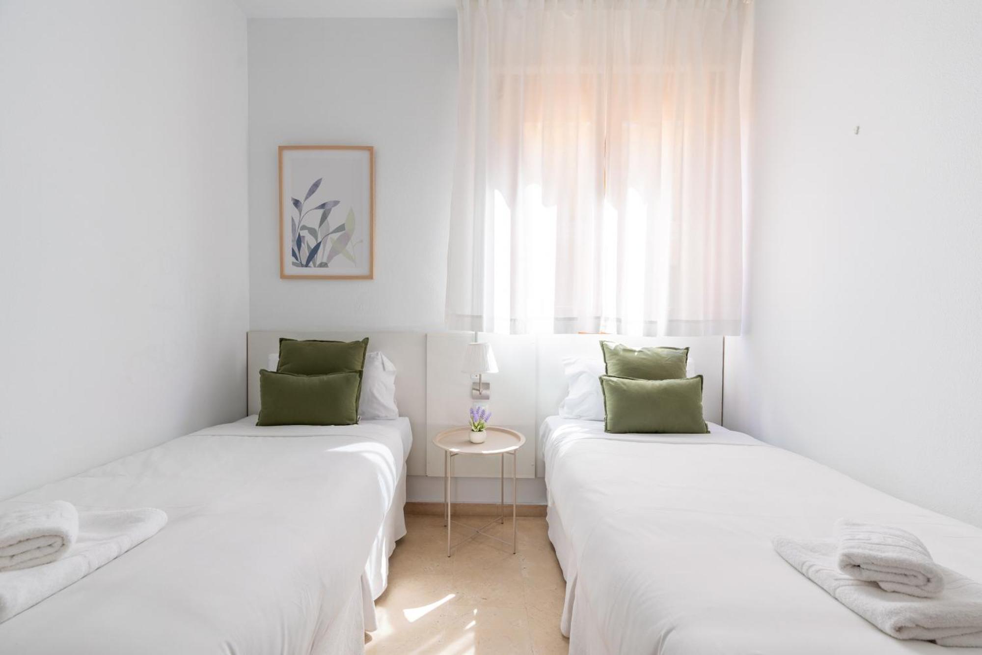San Vicente-Museo Apartamento Севилья Экстерьер фото